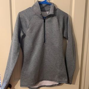 Under armour cold gear size medium 1/4 zip womens
